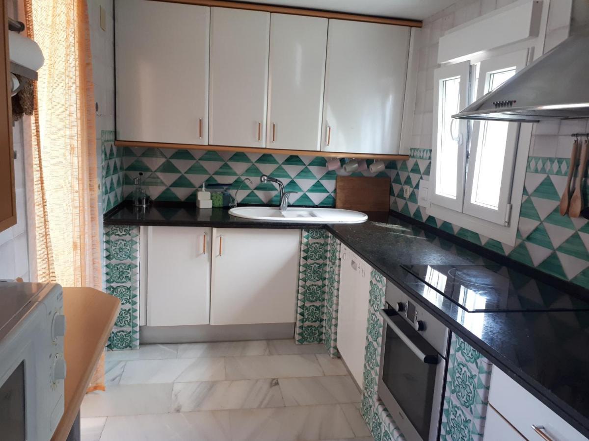 Casa Villa Ladi Umbrete Kültér fotó